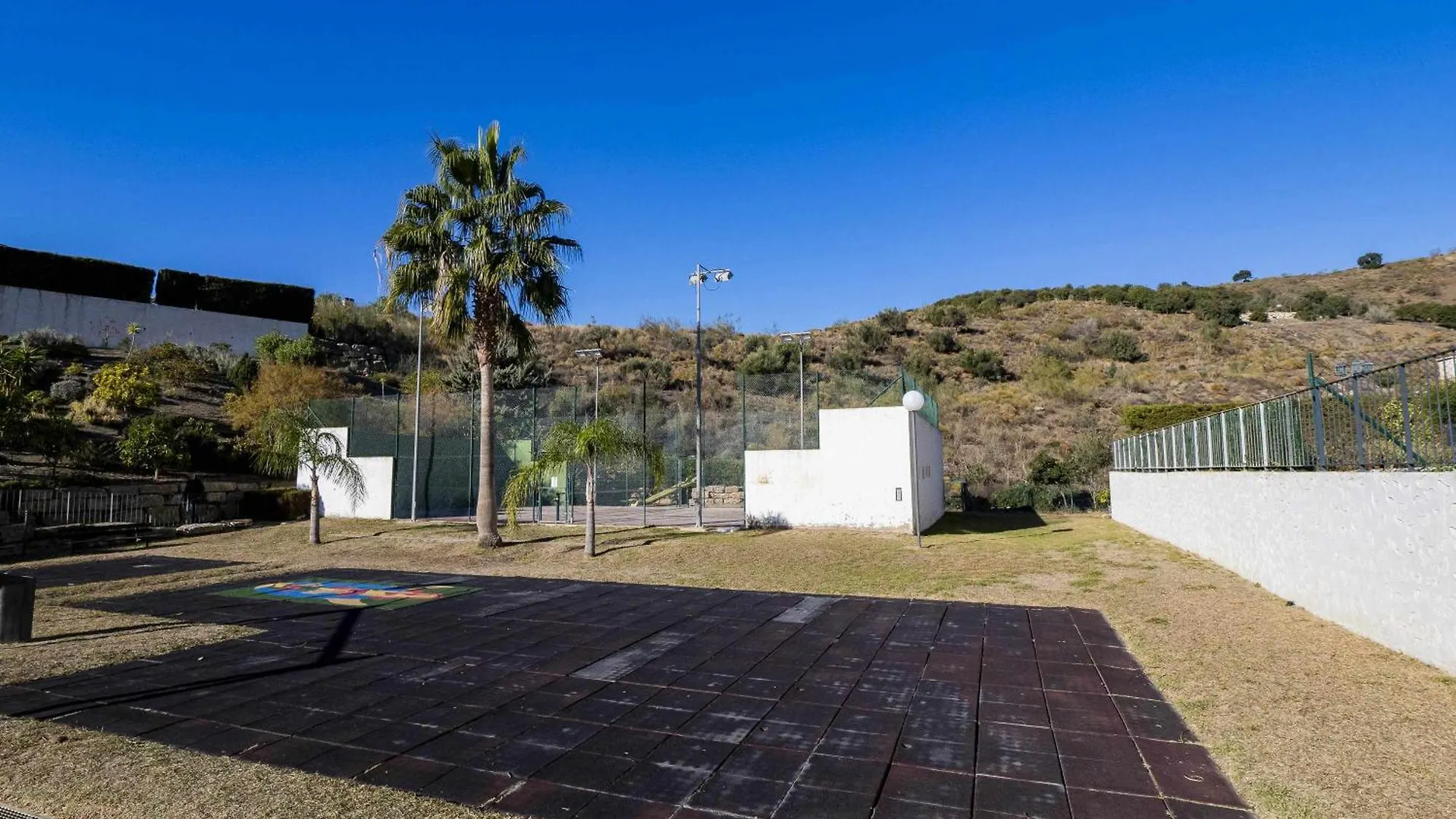 Atico Con Vistas Al Mar, Piscina Y Parking Apartment Malaga Spain