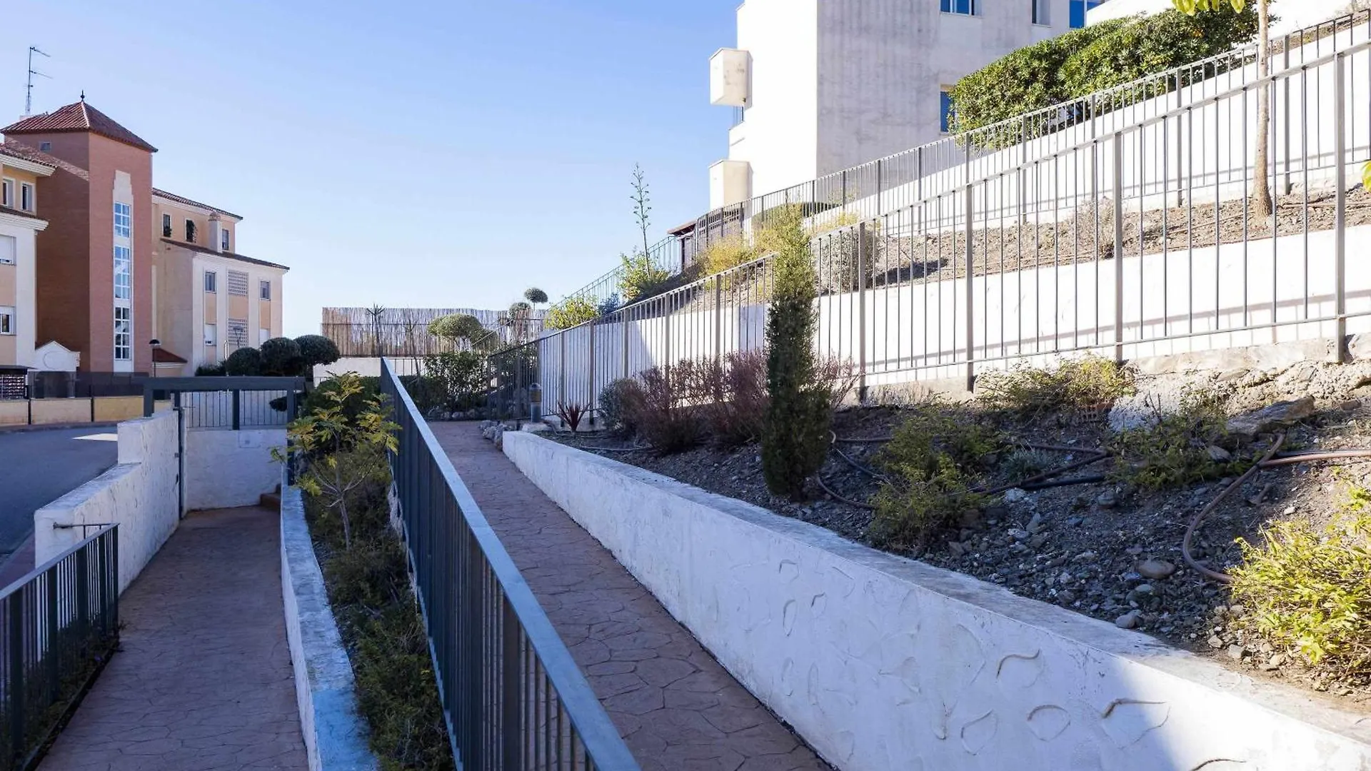 Appartamento Atico Con Vistas Al Mar, Piscina Y Parking Málaga 0*,  Spagna